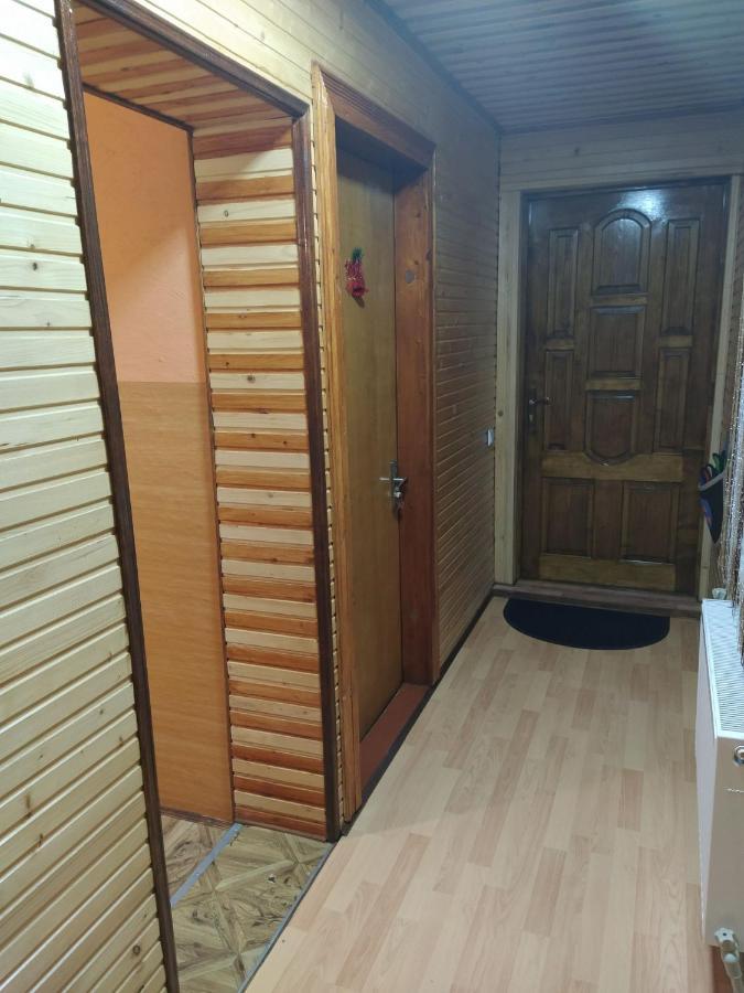 V Ulyanu Ξενοδοχείο Γιαρέμτσε Εξωτερικό φωτογραφία